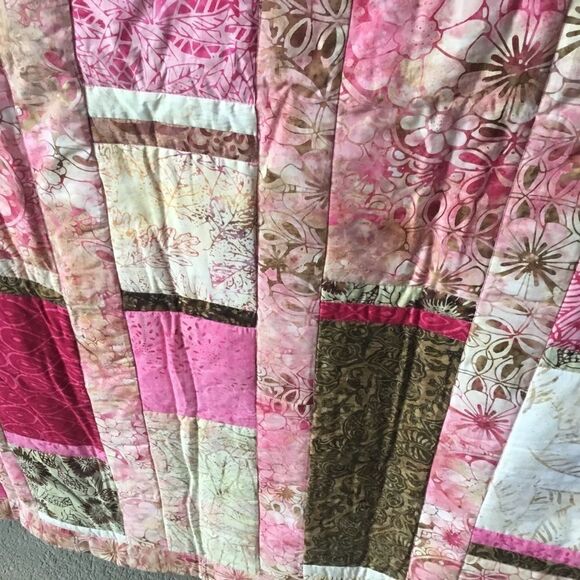 Handmade Batik Quilt - Picture 7 of 15